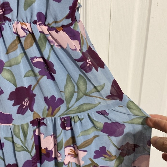 Light Blue lined floral dress Size LARGE - Picture 11 of 12